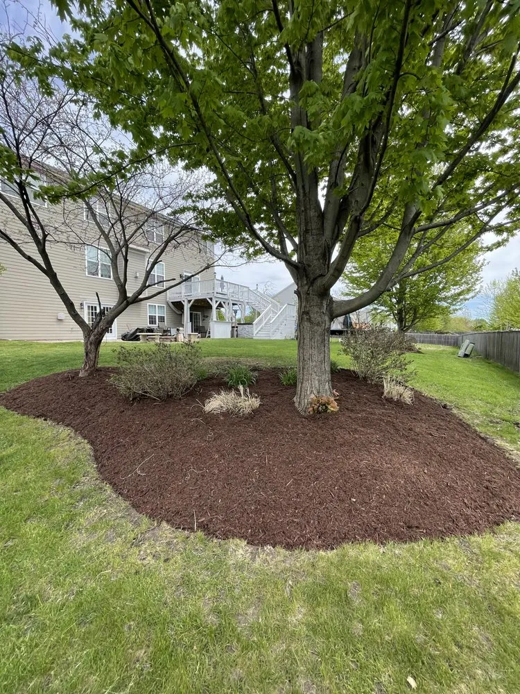 Trusted landscape installation in Elgin, IL by Luxurious Landscaping