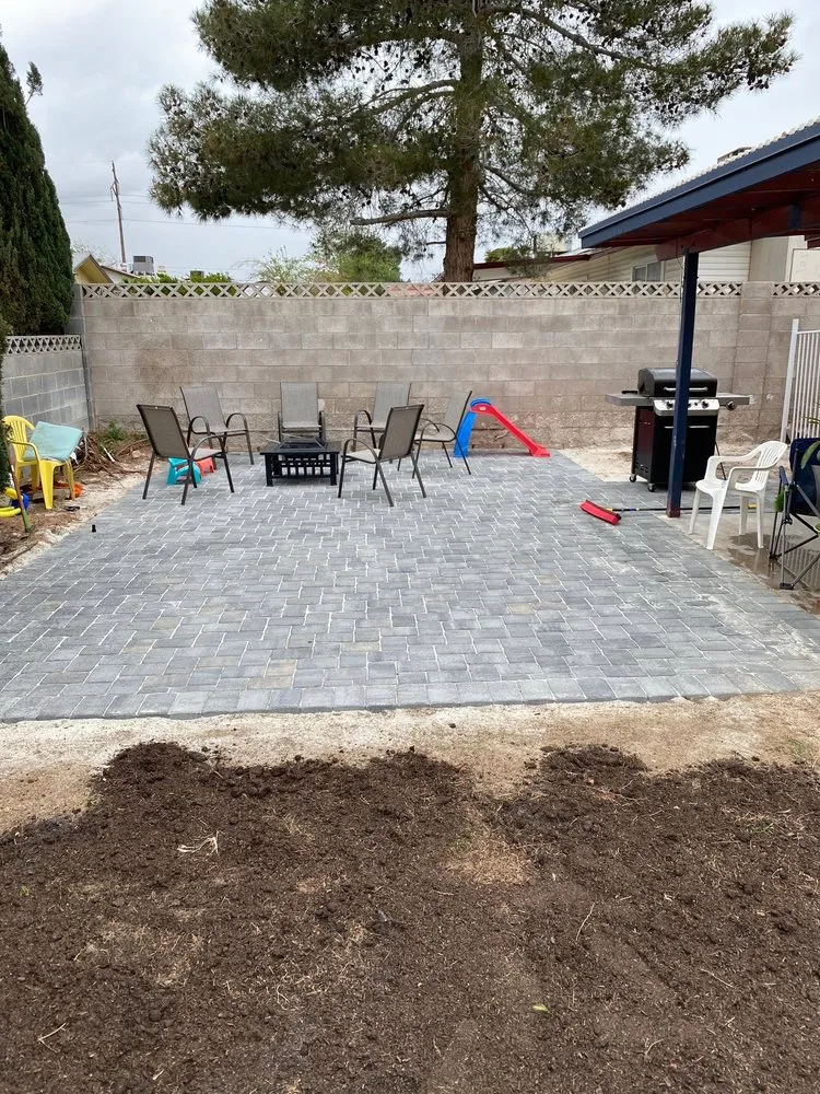 Reliable lawn mowing service experts serving Las Vegas, NV - Luxury Custom Landscapes