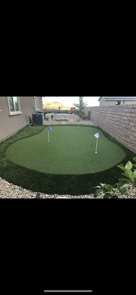 Custom outdoor landscaping experts serving Las Vegas, NV - Luxury Custom Landscapes