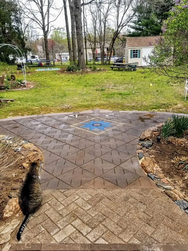 Custom yard maintenance for beautiful yards in Douglassville, PA by Luxury Homes & Decks