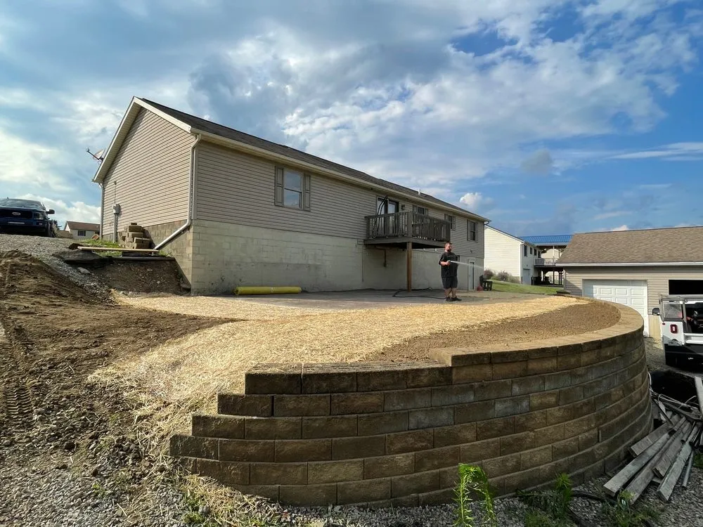 Custom landscaping services in Smithfield, PA by Luxury Landscape & Design