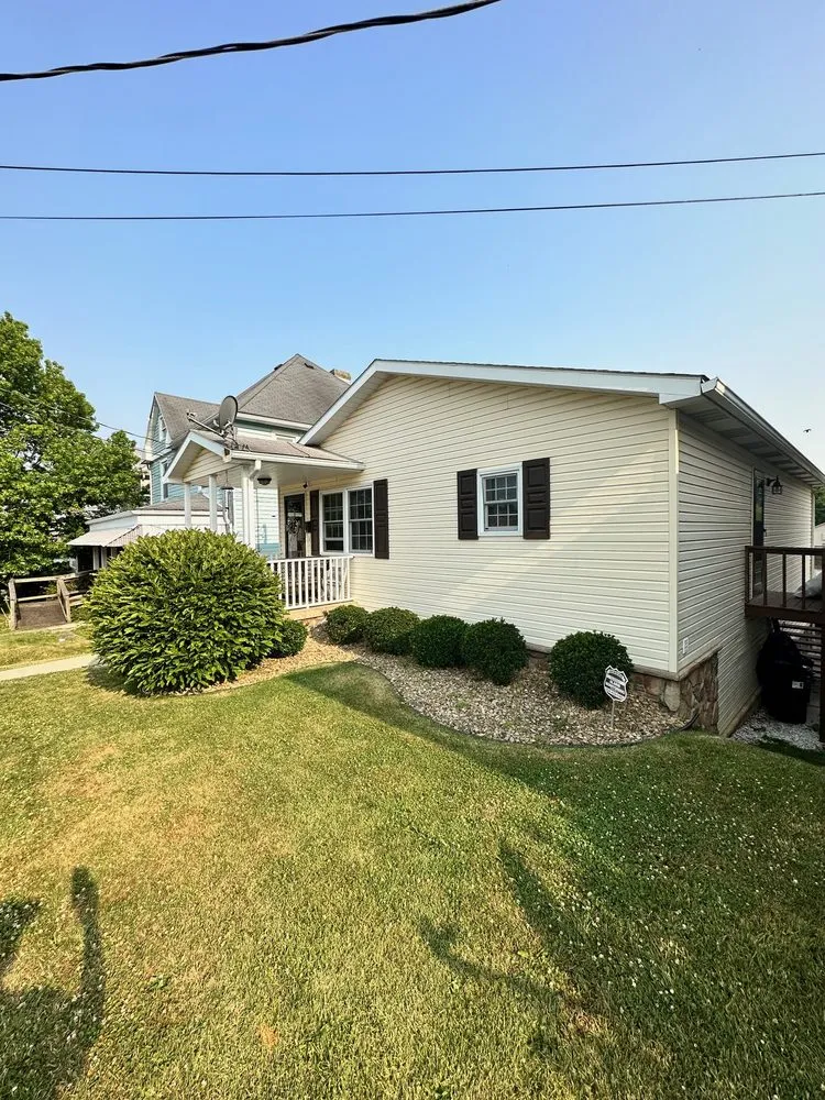 Reliable yard maintenance in Smithfield, PA - Luxury Landscape & Design