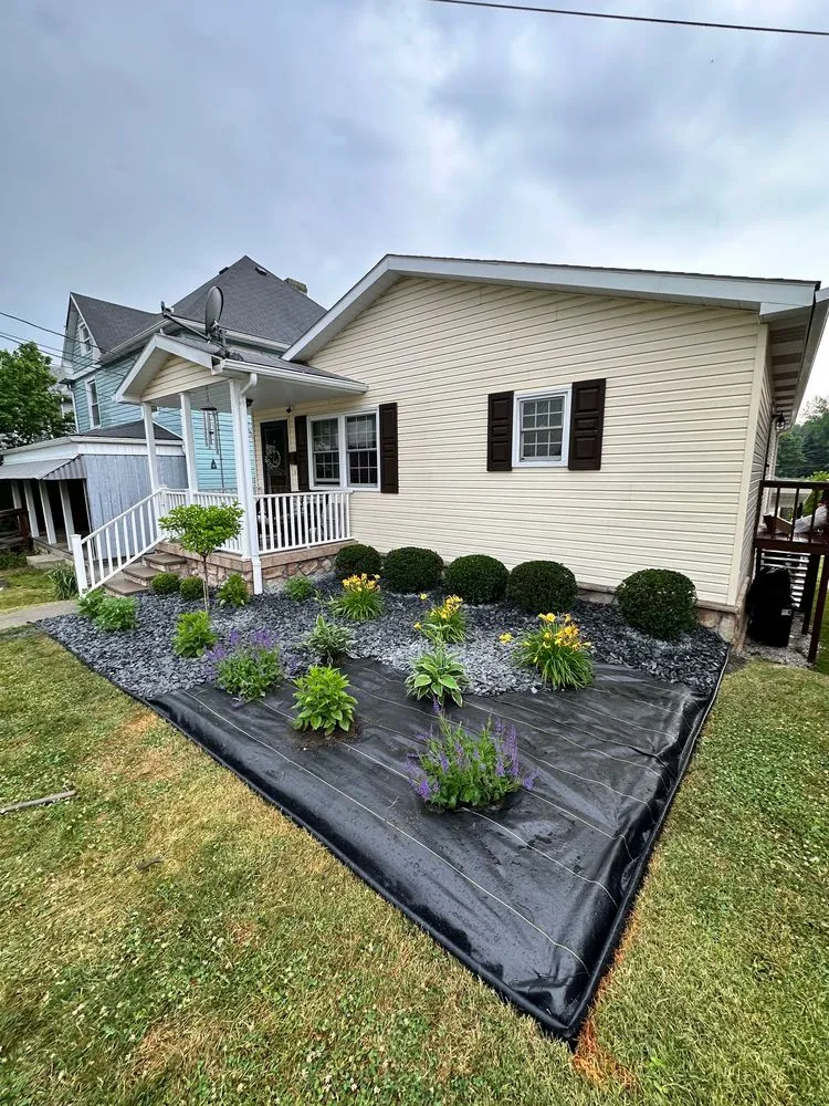 Custom residential landscaping in Smithfield, PA - Luxury Landscape & Design