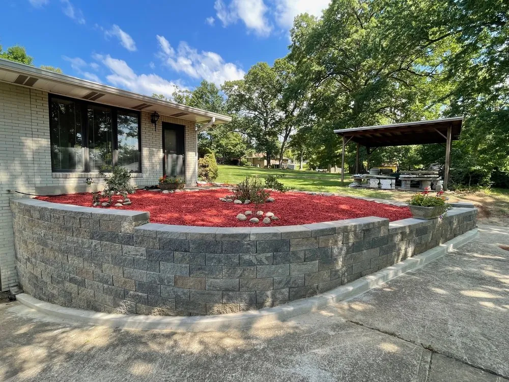 Professional garden landscaping for homes in Smithfield, PA by Luxury Landscape & Design