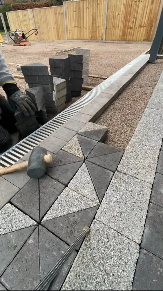 Expert lawn care service in Bay Shore, NY - Luxury Landscape Construction