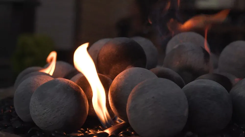 Top-rated yard maintenance in Lincoln, NE - Luxury Landscape