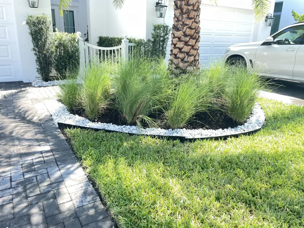 Top-rated yard maintenance in Stuart, FL - Luxury landscape