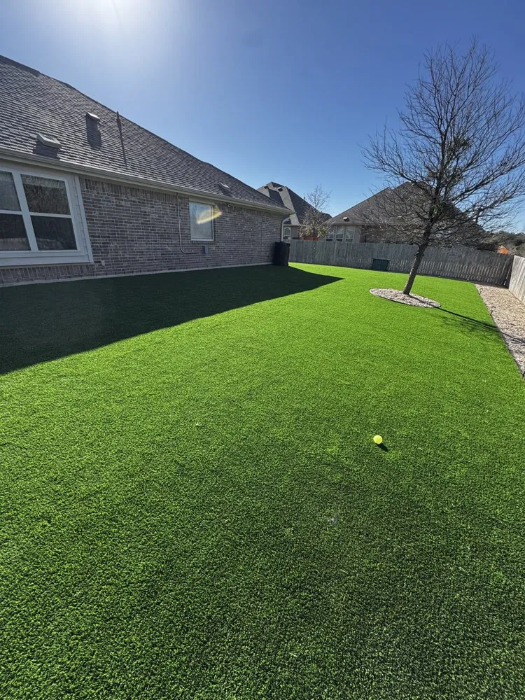 Affordable yard maintenance for homes across Austin, TX - Luxury Landscapes