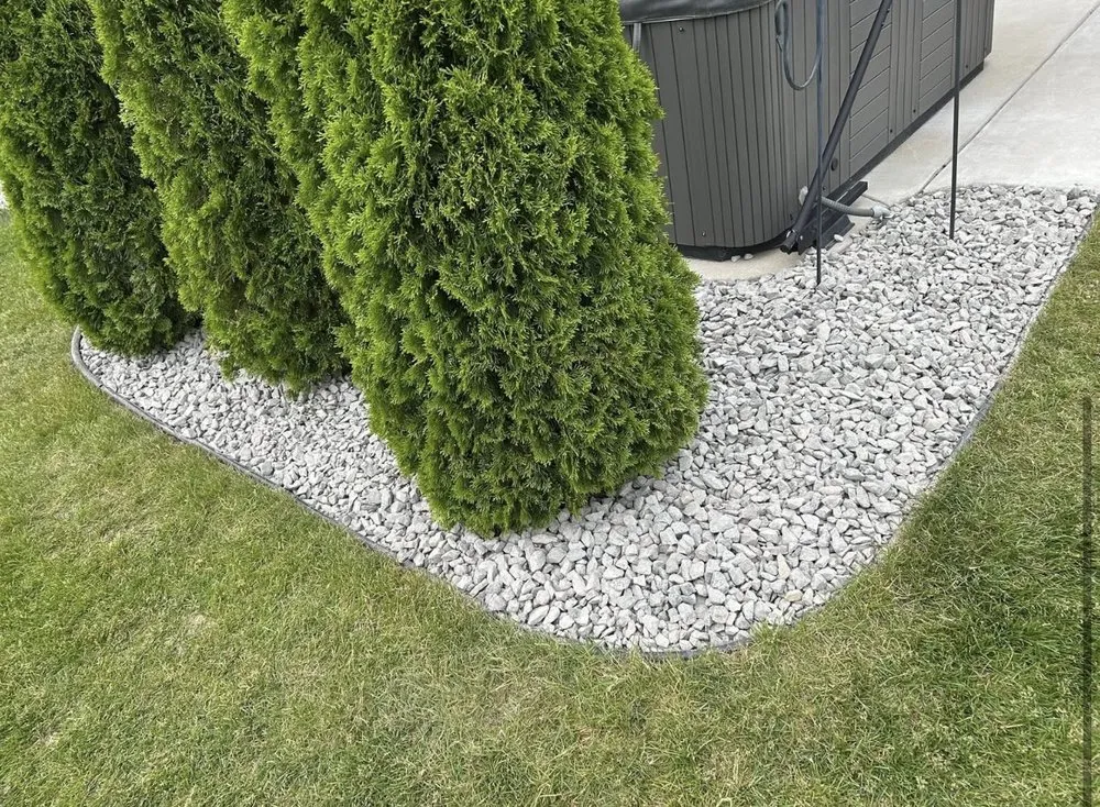 Trusted yard maintenance in Oak Creek, WI - Luxury Landscapes