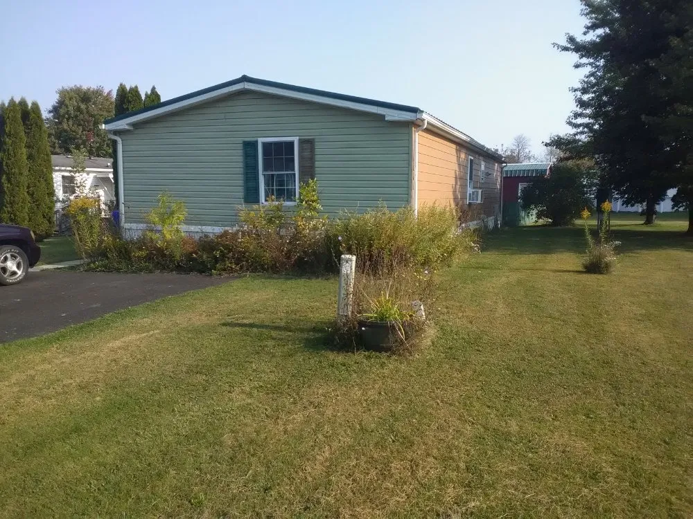 Custom lawn mowing service in Holley, NY - Luxury Landscaping & Excavation