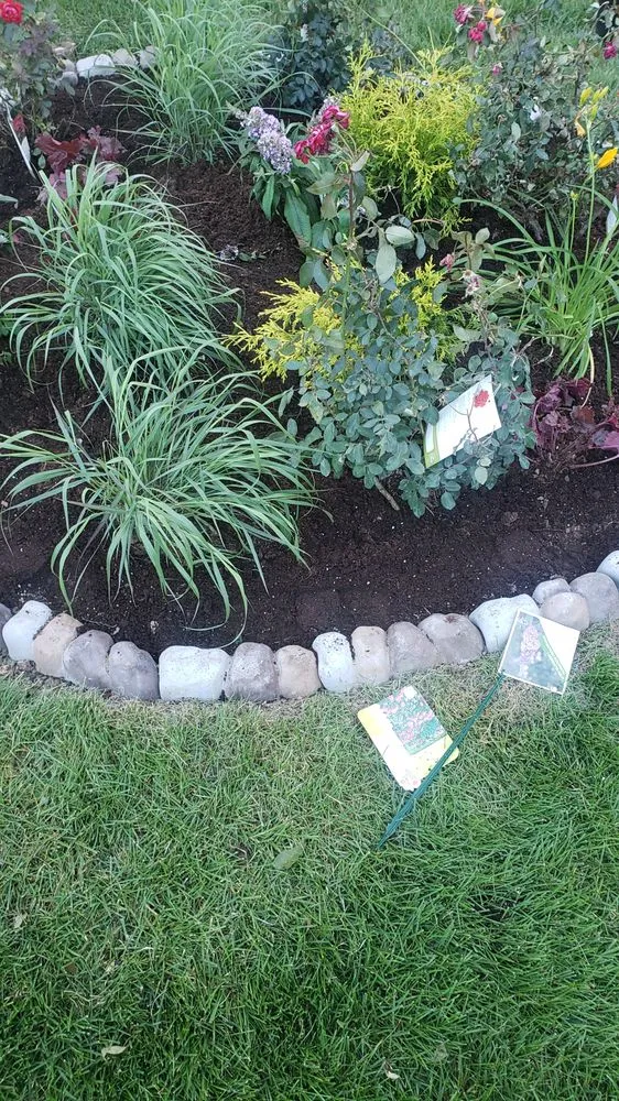Local landscaping services experts serving Blue Ash, OH - Luxury Landscaping