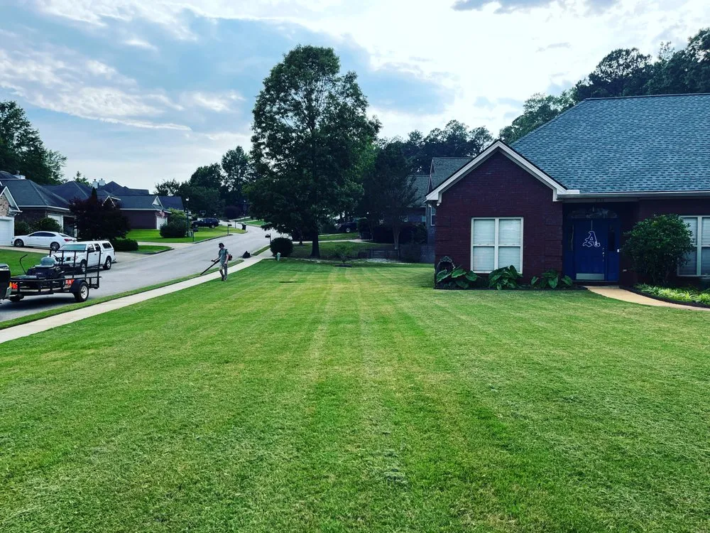 Trusted outdoor landscaping experts serving Auburn, AL - Luxury Lawn Care