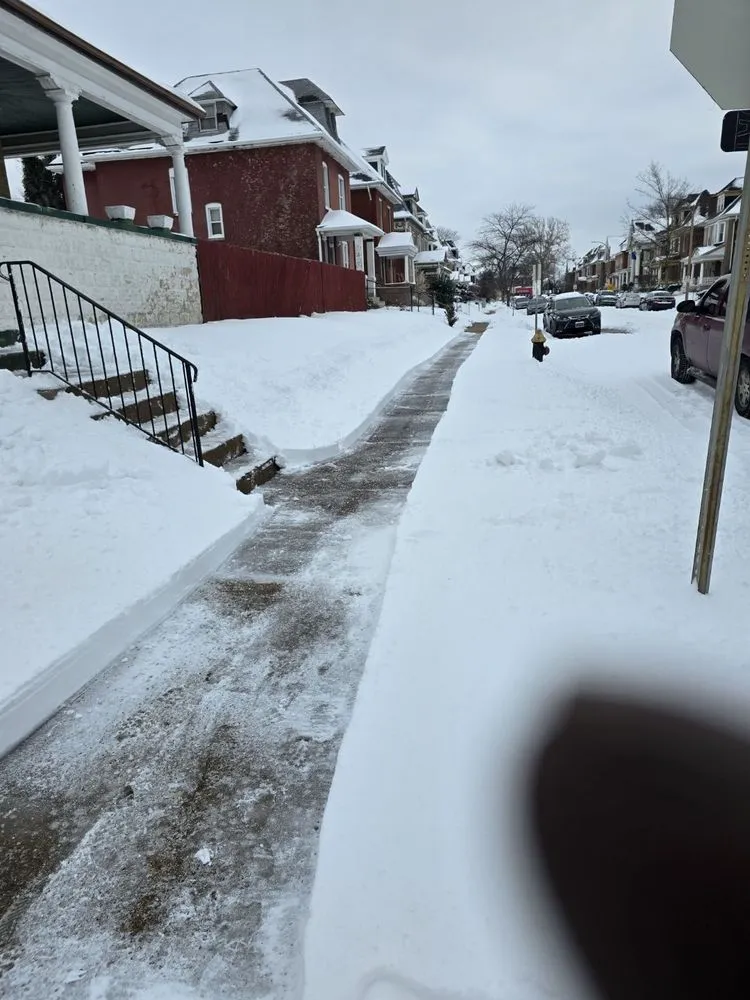 Trusted garden landscaping experts serving Florissant, MO - Luxury Lawncare and Property Management