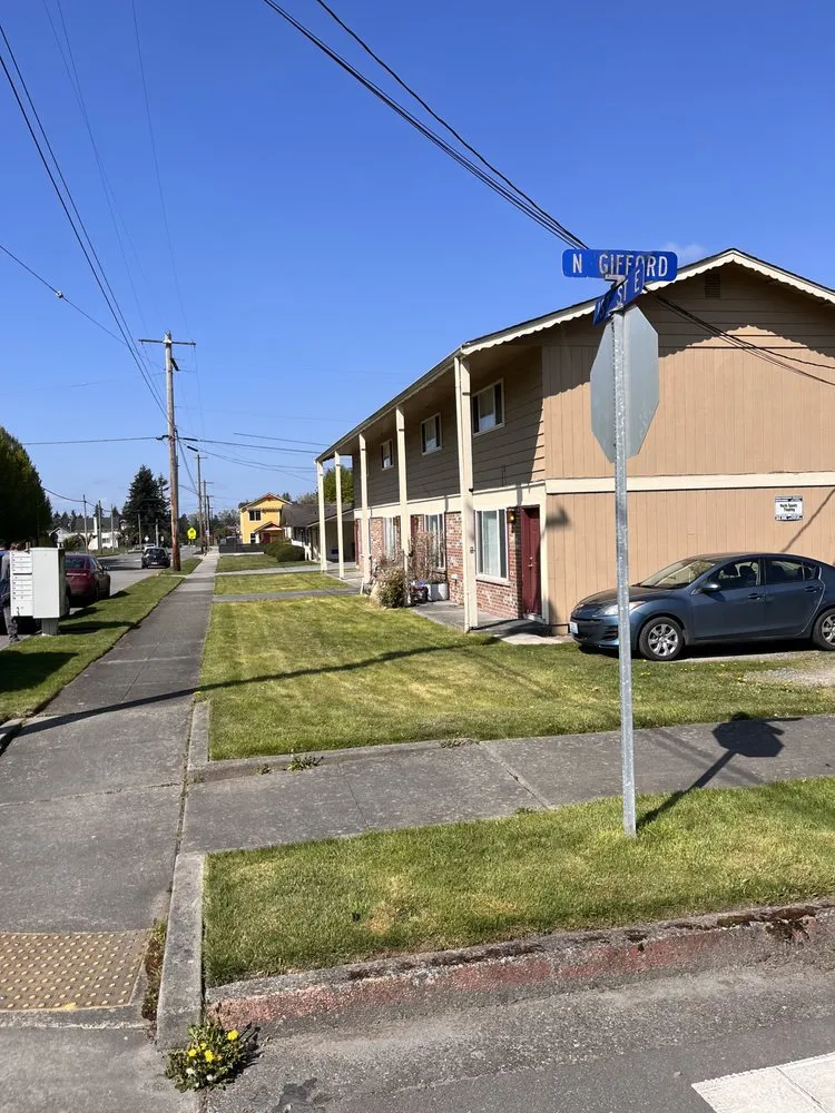Top-rated landscape installation in Arlington, WA by Luxury Lawncare