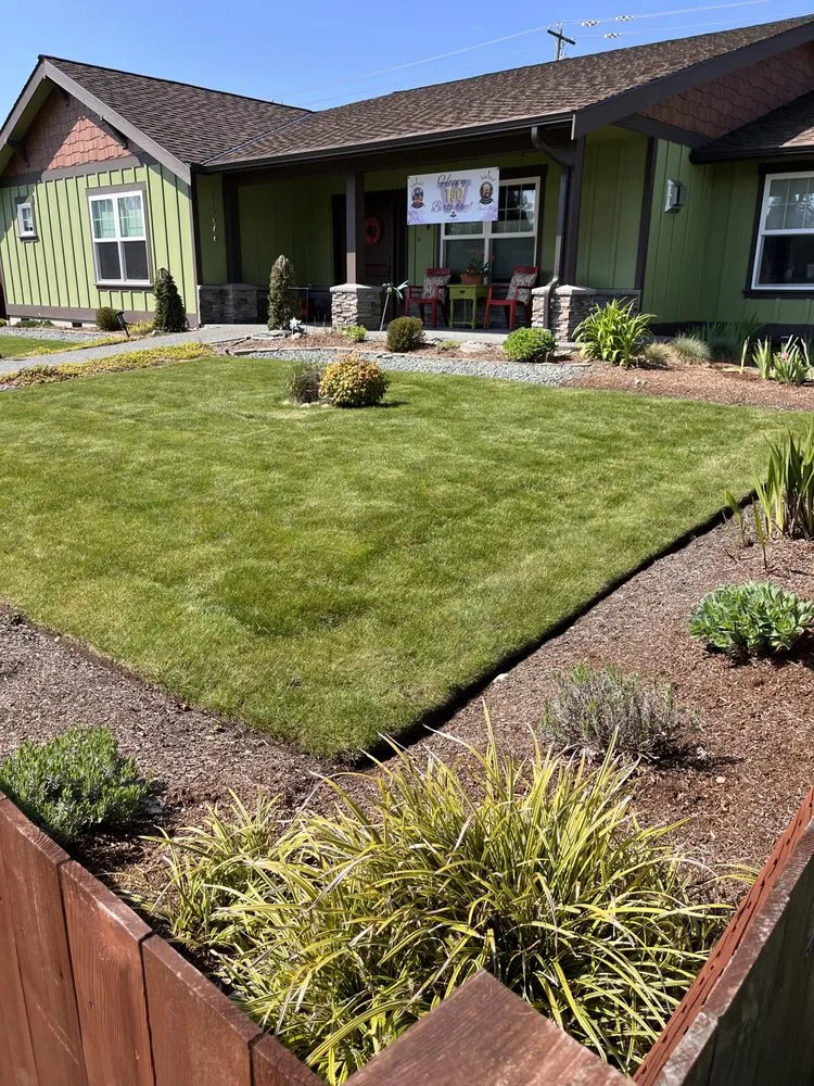 Custom garden landscaping for residential properties in Arlington, WA by Luxury Lawncare