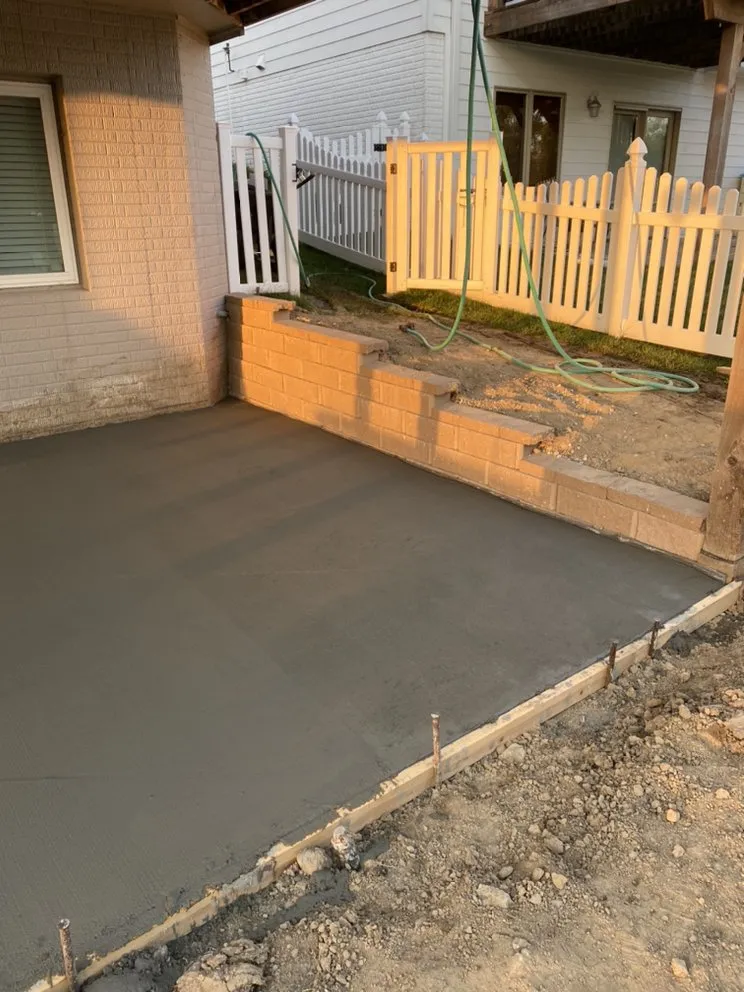 Local garden landscaping in Council Bluffs, IA by Luxury Lawns