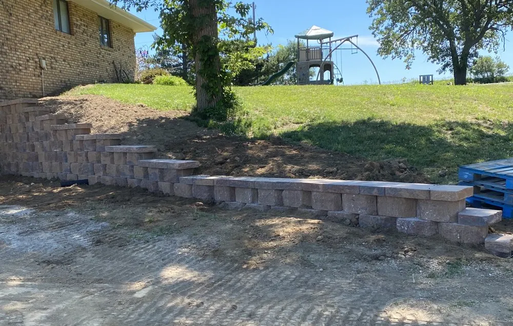 Custom outdoor landscaping in Council Bluffs, IA by Luxury Lawns