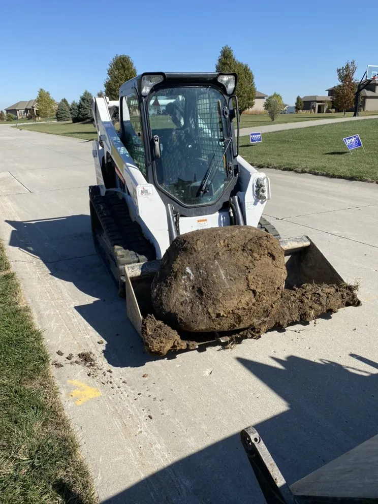 Local lawn mowing service in Council Bluffs, IA - Luxury Lawns