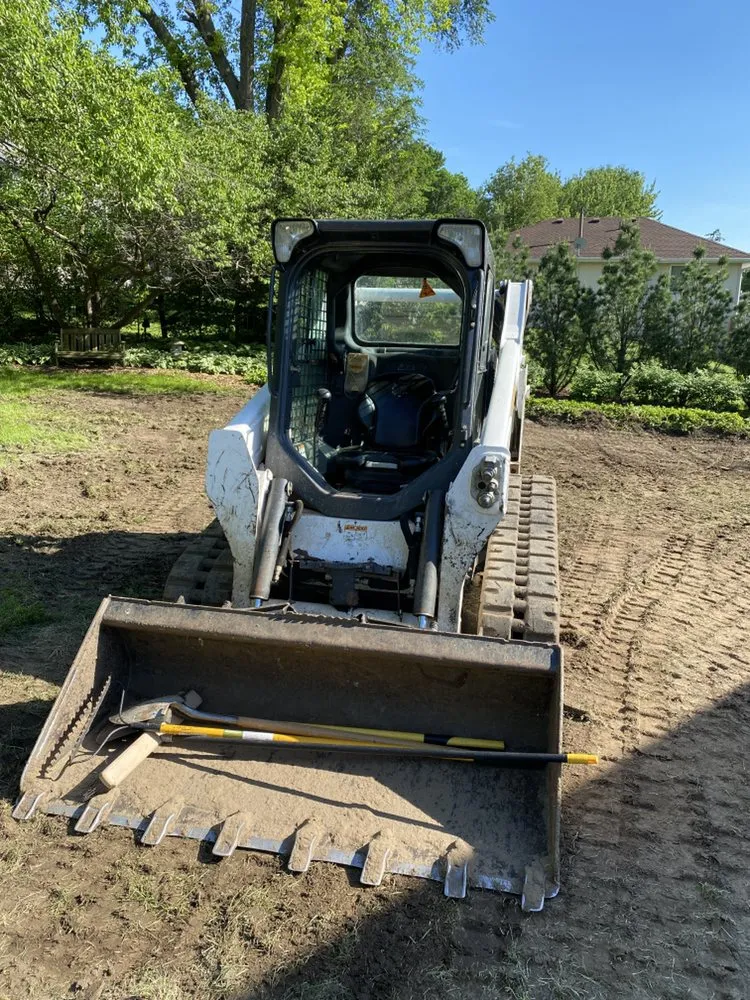 Custom residential landscaping for beautiful yards across Council Bluffs, IA - Luxury Lawns