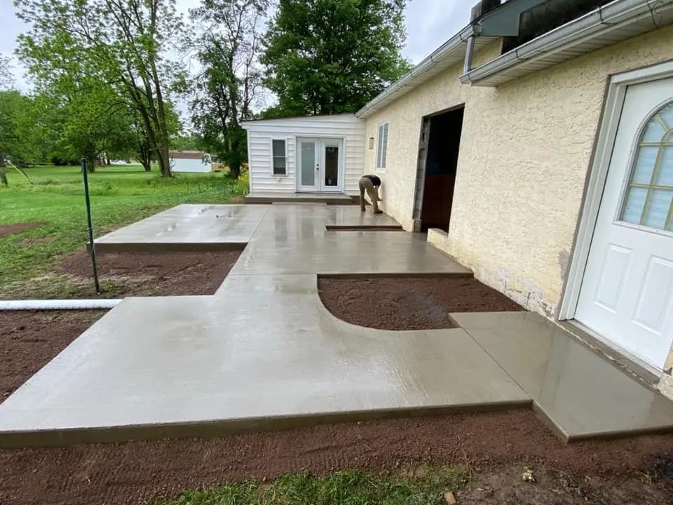 Professional lawn care service near you across East Norriton, PA - Luxury Outdoor