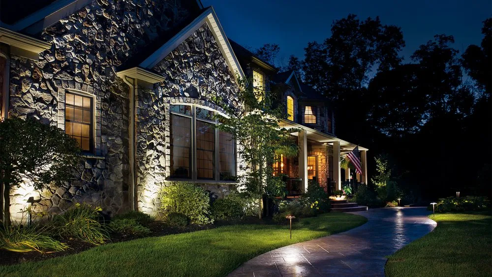 Custom yard cleanup service with custom design in Bowling Green, KY by Luxury Outdoor Lighting