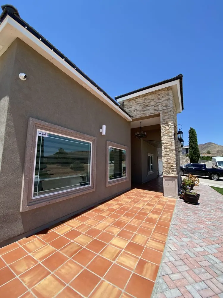 Custom yard maintenance for beautiful yards across El Paso, TX - Luxury Space