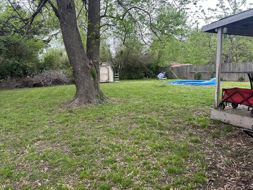 Top-rated yard cleanup service in Bethel Heights, AR by Luz Y Vida Landscaping