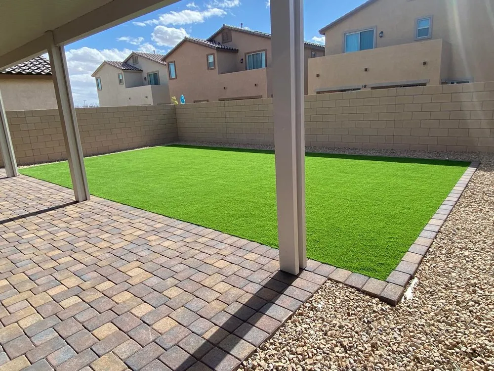 Custom residential landscaping experts serving Las Vegas, NV - LV Brothers Construction