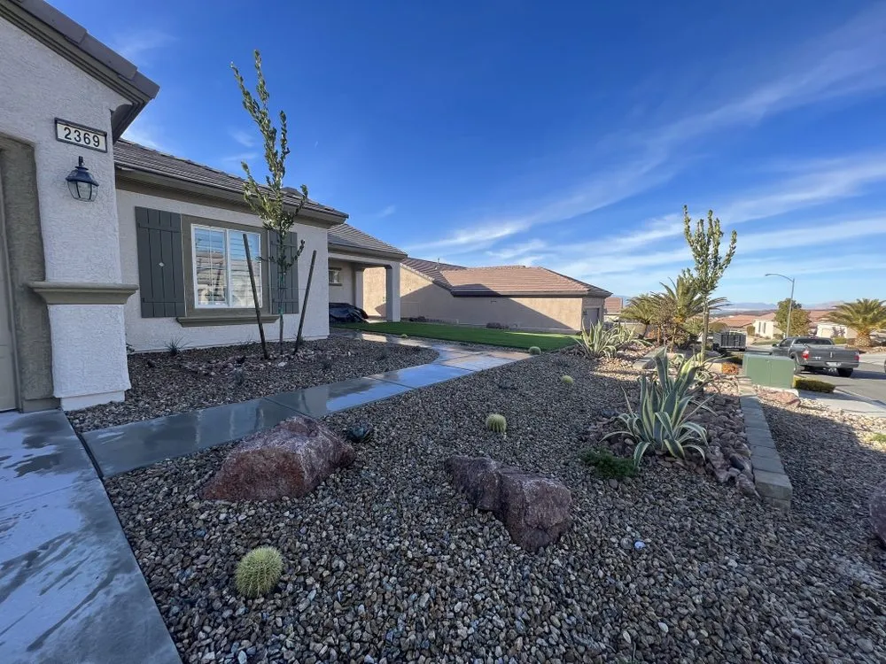 Custom yard maintenance experts serving Las Vegas, NV - LV Design Landscaping