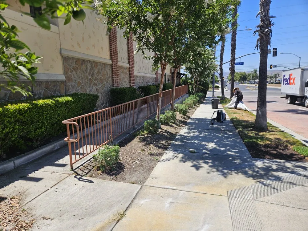 Local lawn mowing service in Moreno Valley, CA - LV Landscape