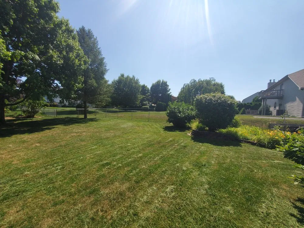 Expert garden landscaping near you in Allentown, PA by LV Lawn Care