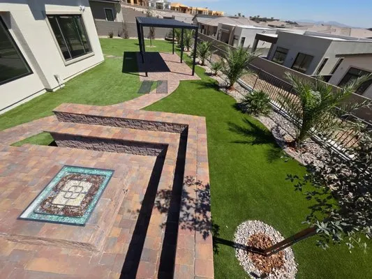 LV Synthetic Grass Logo