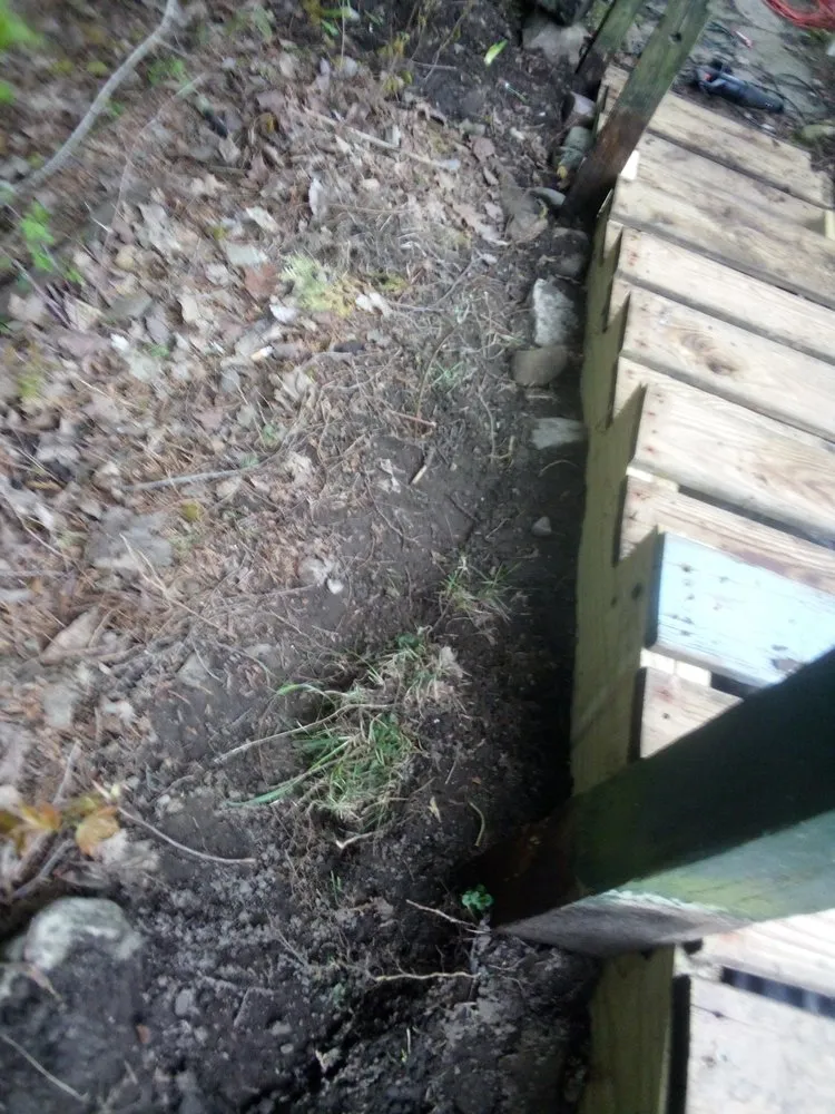 Professional lawn mowing service experts serving Champlain, NY - Lve2cln