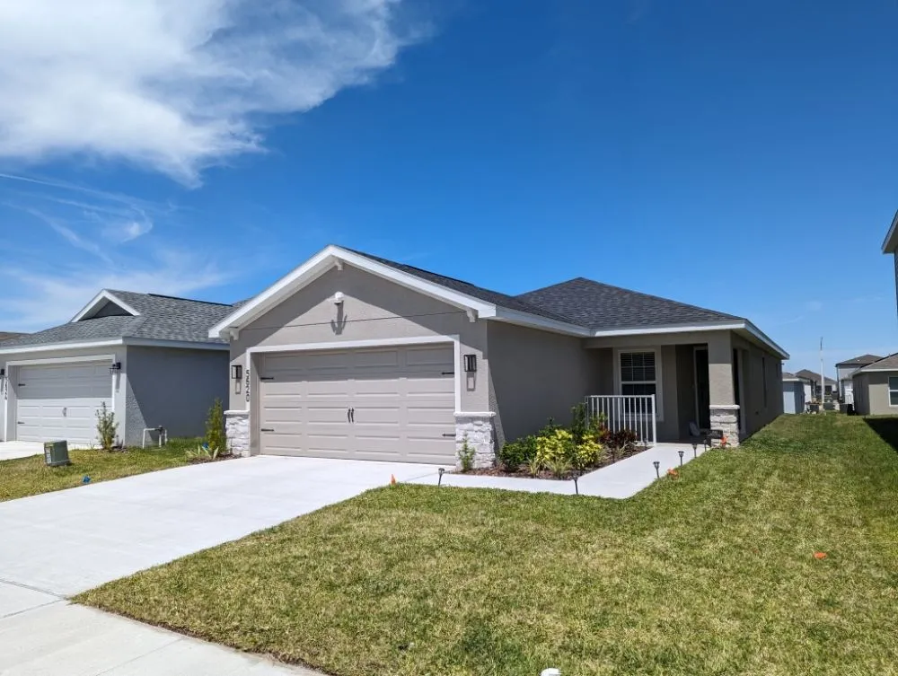 Top-rated landscape installation in Kissimmee, FL - LVG Lawns