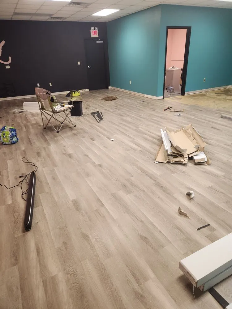 Reliable garden landscaping for year-round maintenance in Panama City, FL by LVP Pro