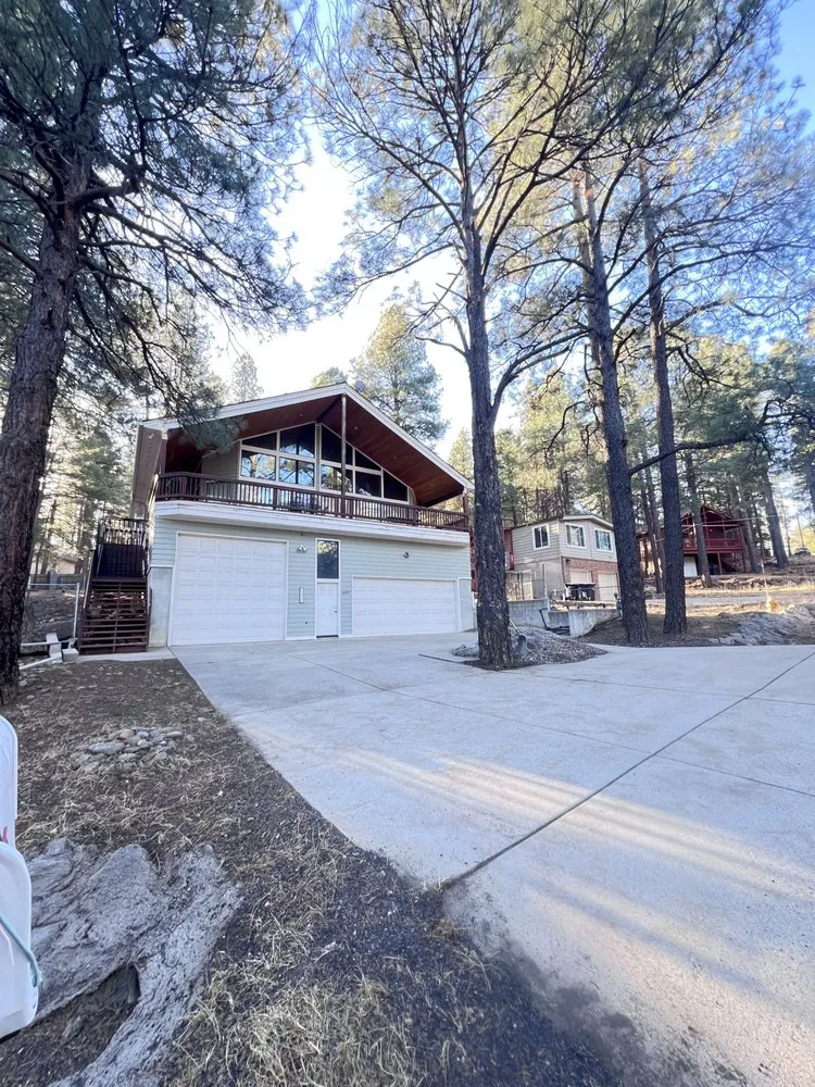 Top-rated yard maintenance for homes in Flagstaff, AZ by LW Hardscapes