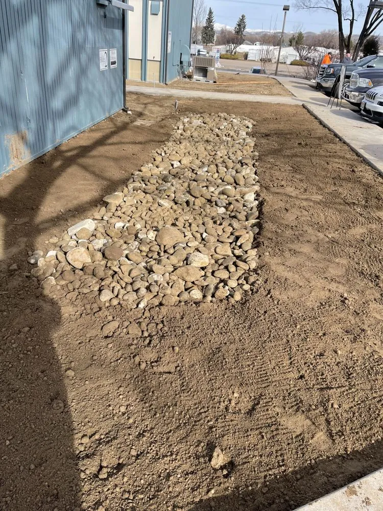 Professional yard maintenance in Meridian, ID - Lyda Excavation & Landscape
