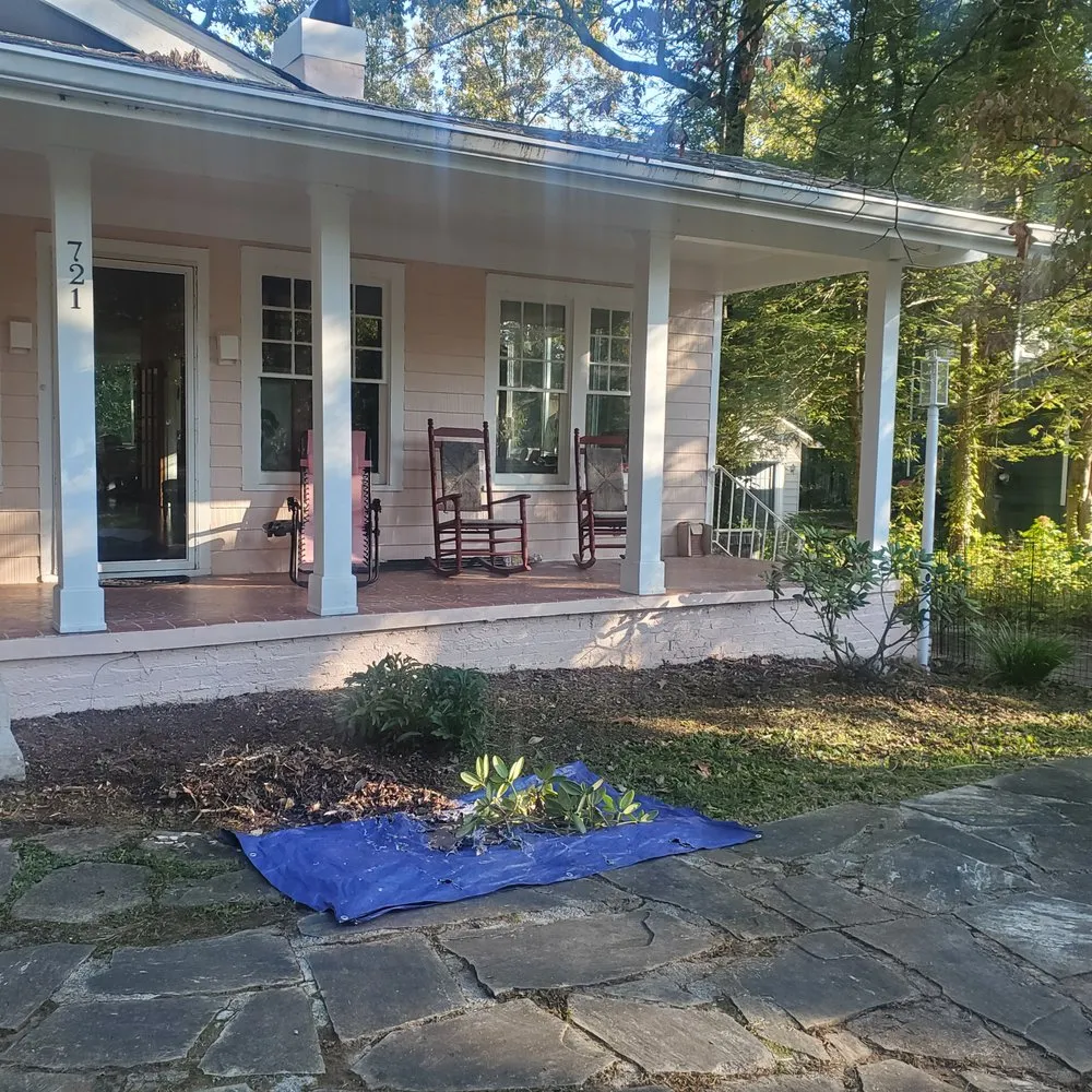 Affordable lawn care service in Signal Mountain, TN - Lyda Landscapes