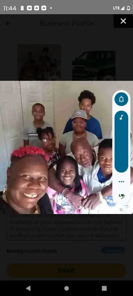 Trusted yard maintenance with custom design across Bartow, FL - Lydell Brown