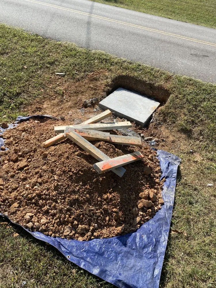 Expert landscaping services experts serving Fayetteville, TN - Lyell’s Custom Landscaping