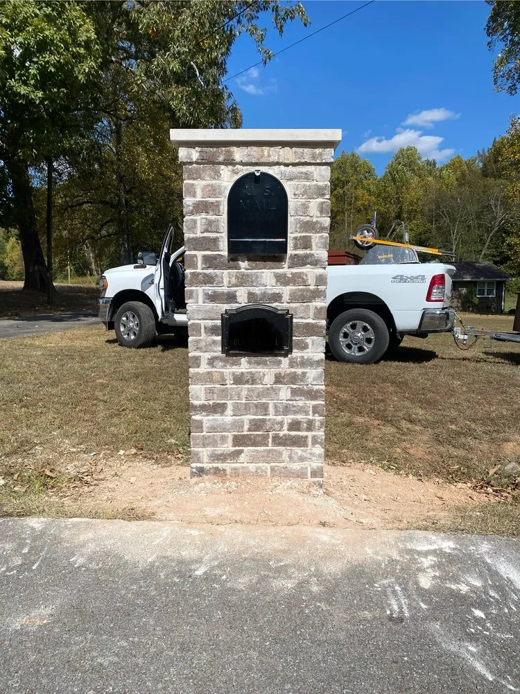 Affordable lawn mowing service in Fayetteville, TN - Lyell’s Custom Landscaping