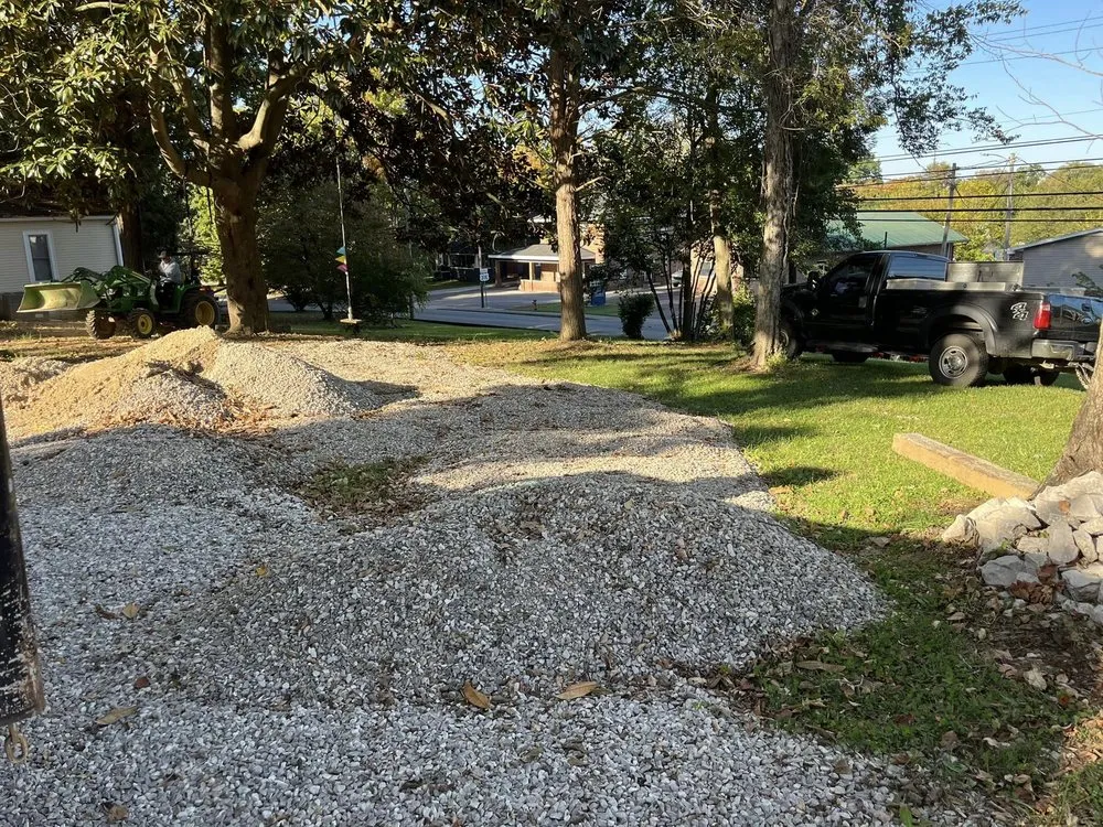 Top-rated lawn care service in Glasgow, KY - Lyles Stump Removal and Services