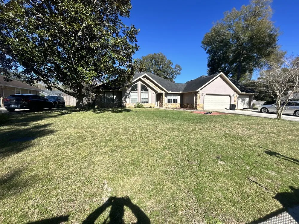 Reliable yard maintenance near you across Ocala, FL - Lynch Lawn Care