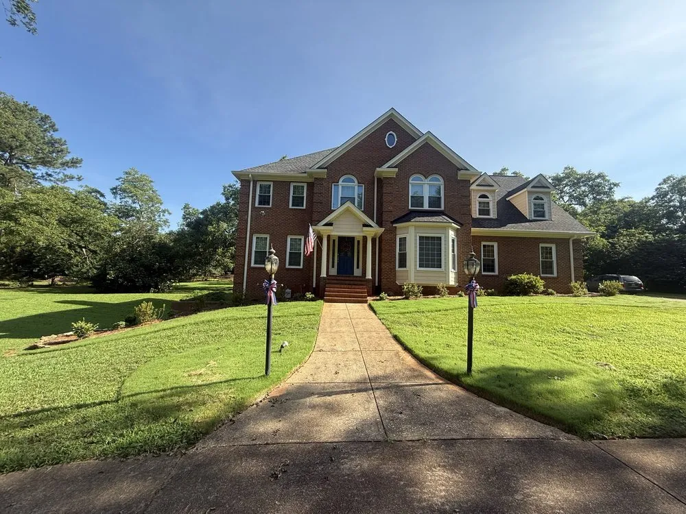 Reliable garden landscaping in Jefferson, GA by Lynch Lawncare & Landscaping