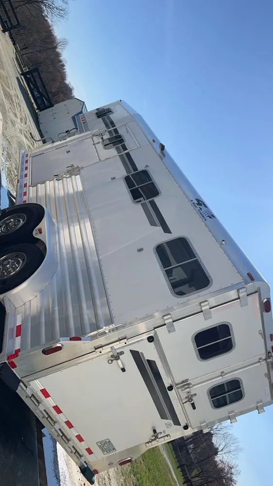 Local lawn care service experts serving Wilmington, DE - Lynch’s Pressure Washing and Landscaping