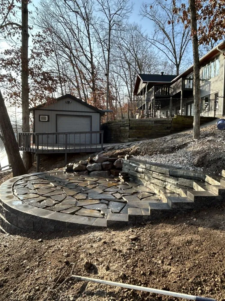 Expert yard cleanup service experts serving Bentonville, AR - Lynn’s Landscaping