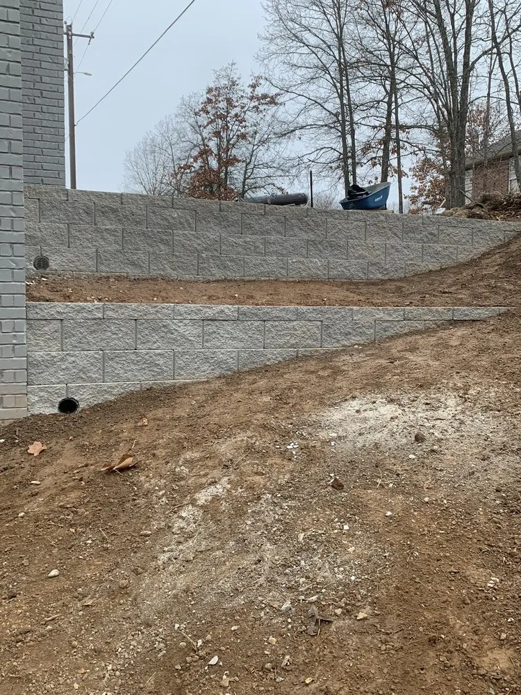 Expert yard cleanup service with custom design across Bentonville, AR - Lynn’s Landscaping