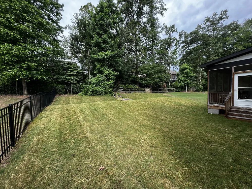 Reliable garden landscaping experts serving Rock Hill, SC - Lynn’s Lawn Care Service