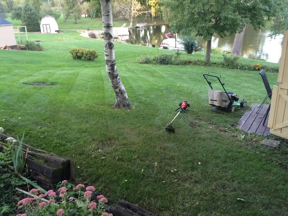 Trusted garden landscaping for residential properties across Manitowoc, WI - Lynn's Lawn Home & Garden