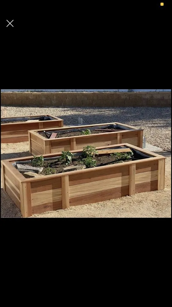 Reliable yard maintenance for year-round maintenance across Santa Clarita, CA - Lyon Landscaping